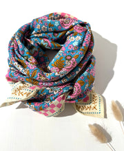 Charger l&#39;image dans la galerie, FOULARD ESHA