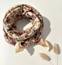 Charger l'image dans la galerie, GRAND FOULARD