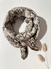 Charger l'image dans la galerie, GRAND FOULARD