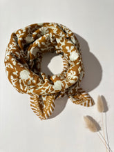 Charger l'image dans la galerie, GRAND FOULARD