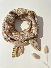 Charger l'image dans la galerie, GRAND FOULARD