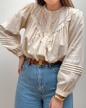 Charger l'image dans la galerie, CHEMISE FLORIE BEIGE