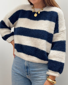 PULL OLÉNA
