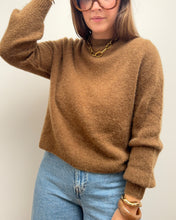 Charger l'image dans la galerie, PULL CARMEN CAMEL
