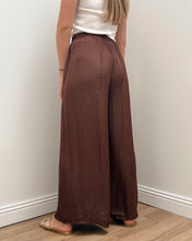 Charger l&#39;image dans la galerie, PANTALON MOLLY MARRON