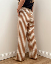 Charger l&#39;image dans la galerie, PANTALON ROMANE