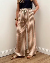 Charger l&#39;image dans la galerie, PANTALON ROMANE