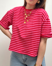 Charger l'image dans la galerie, TEE-SHIRT LARRY ROUGE