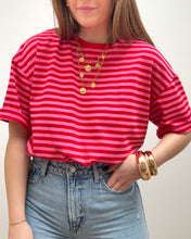 Charger l'image dans la galerie, TEE-SHIRT LARRY ROUGE