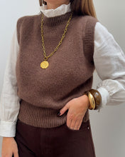 Charger l&#39;image dans la galerie, PULL GAELLE MARRON