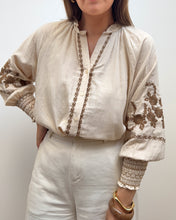 Charger l'image dans la galerie, BLOUSE LÉONTINE