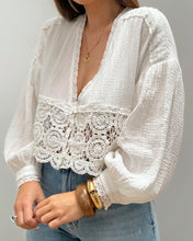 Charger l&#39;image dans la galerie, BLOUSE ELVIE